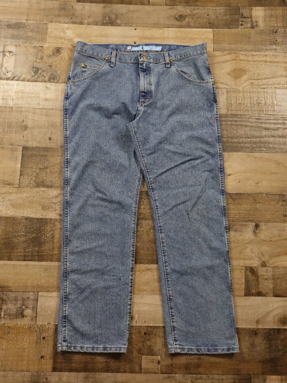 Wrangler Cool Vantage Jeans Men’s 36x30 Regular Fit Light Wash Western Denim